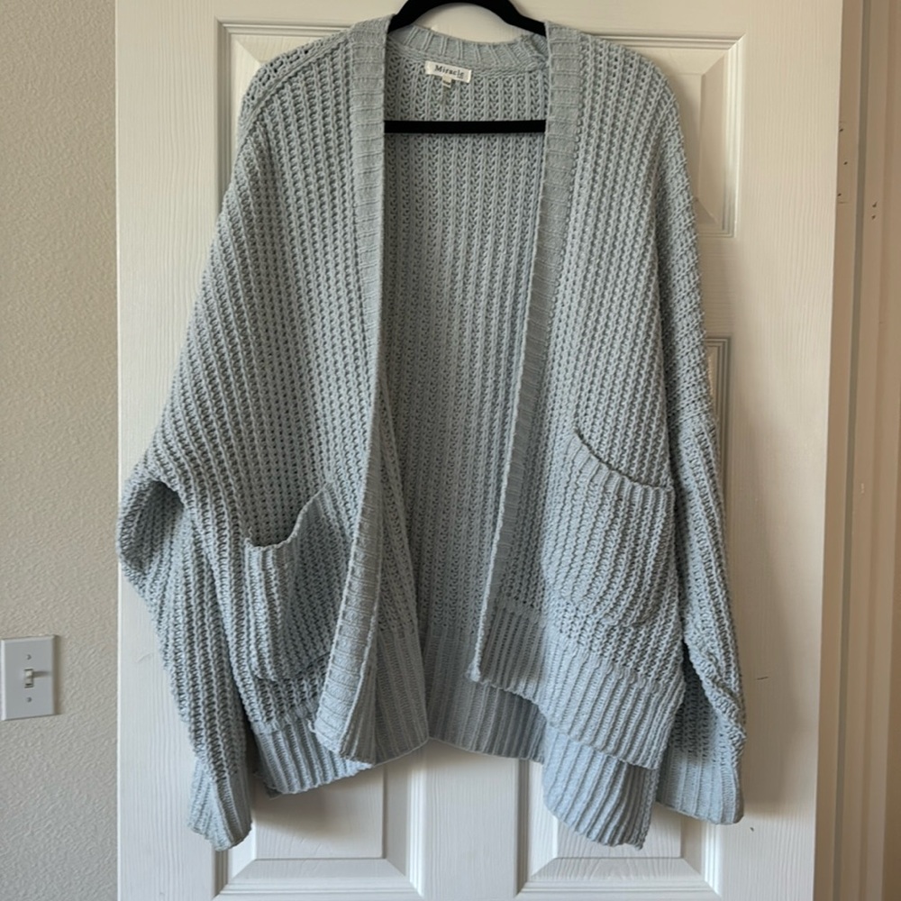 Miracle open oversized cardigan size S/M in mint color